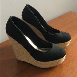 Size 11 Black Madden Girl Wedges